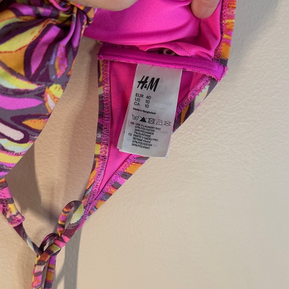 H&M Multicolor Ruffle Bikini Top - Picture 3 of 5